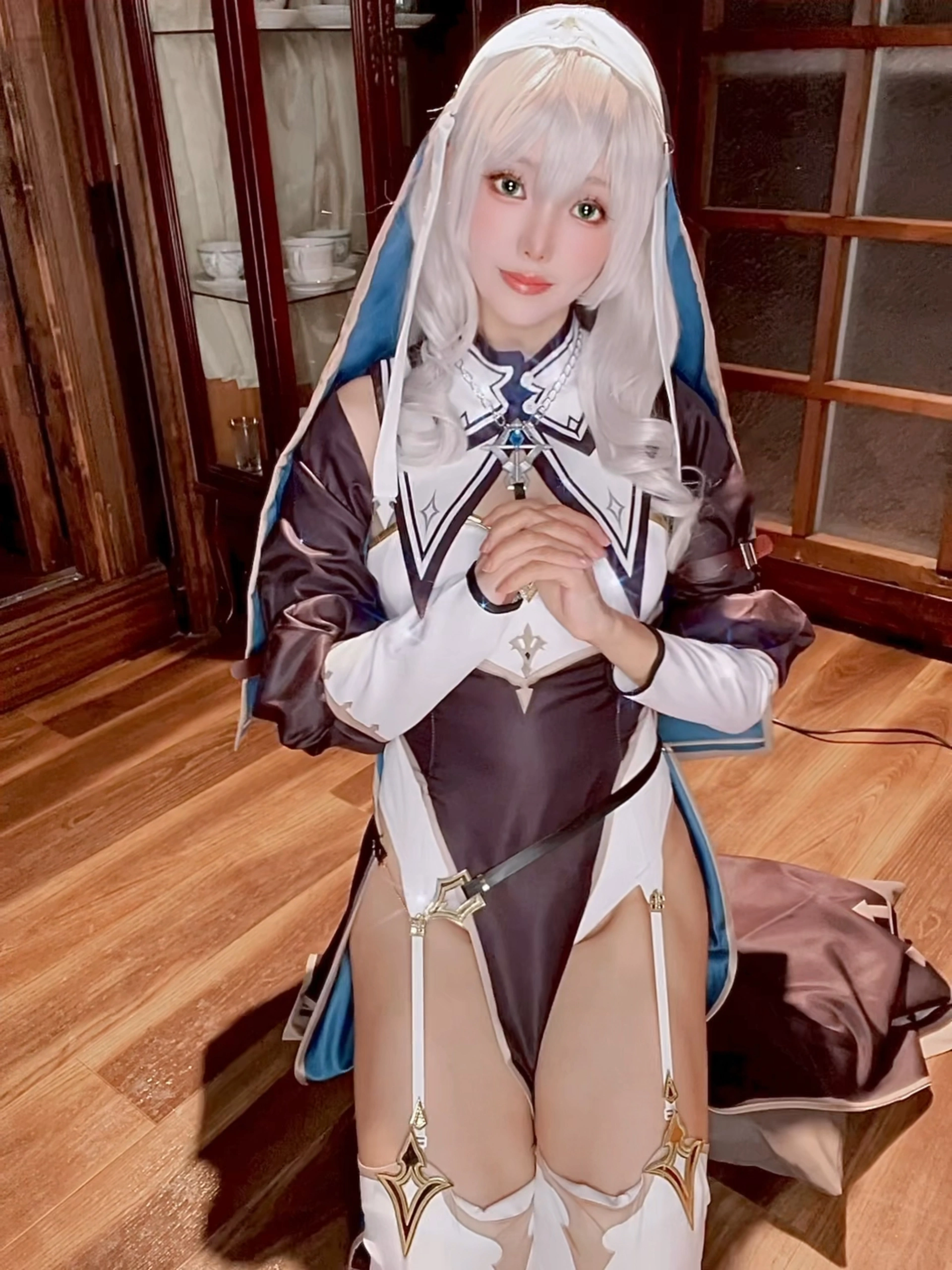 ElyEE子 – NO.204 Shirogane noel~Nun 1